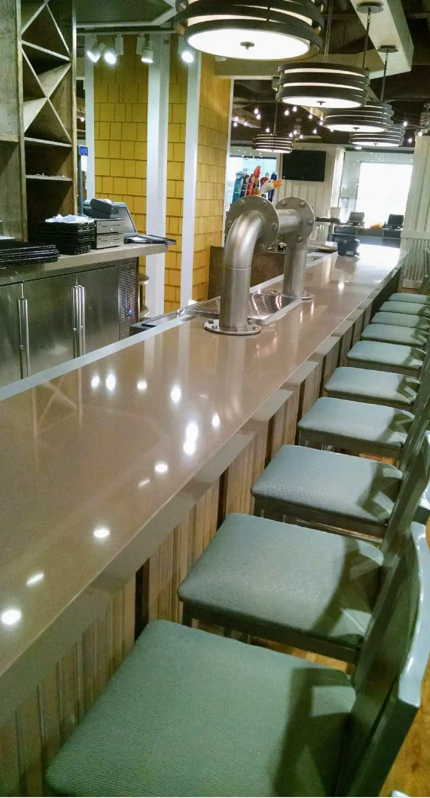 Retail space renovation Maui Hawaii
