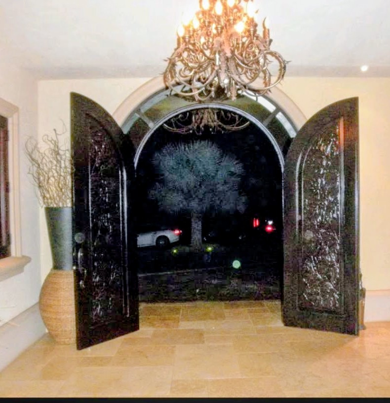 Door installation contractor Maui Hawaii